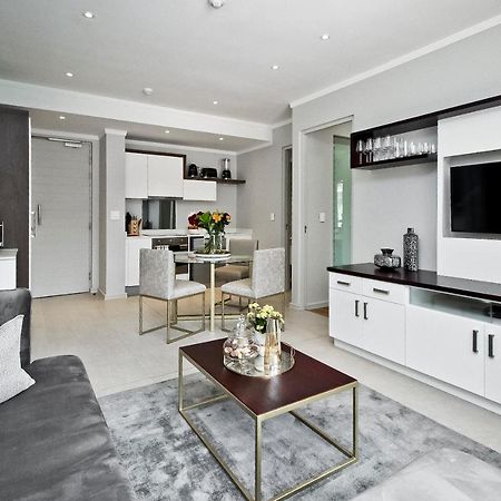 Sandton Apartment 15 West Road South Joanesburgo Exterior foto